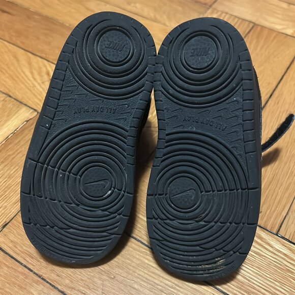 Nike Uptowns Size 8C - Picture 6 of 6